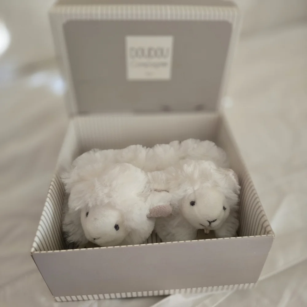 Dou Dou Compagnie adorable cozy
